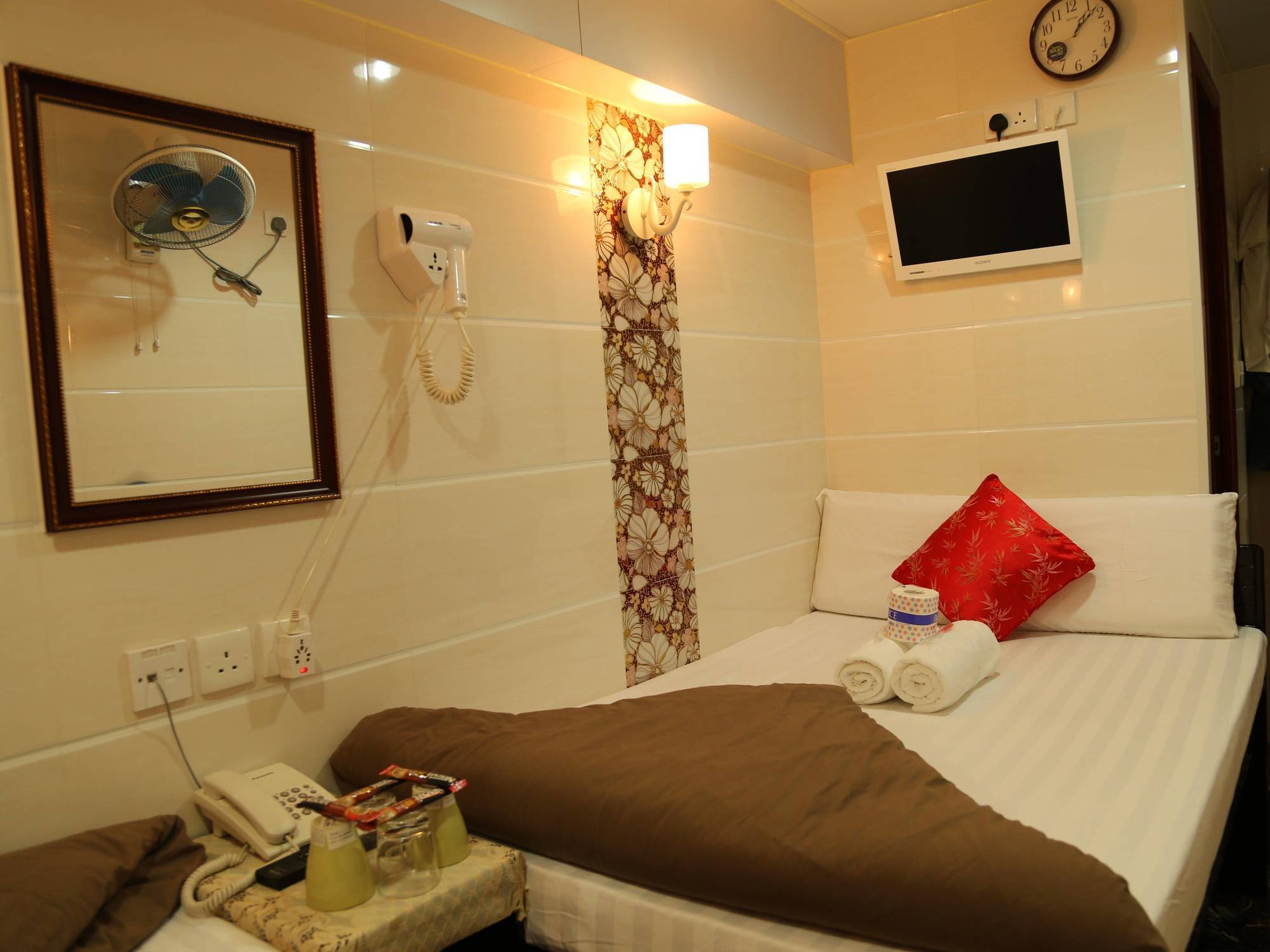 New Tokyo Hostel Χονγκ Κονγκ Εξωτερικό φωτογραφία