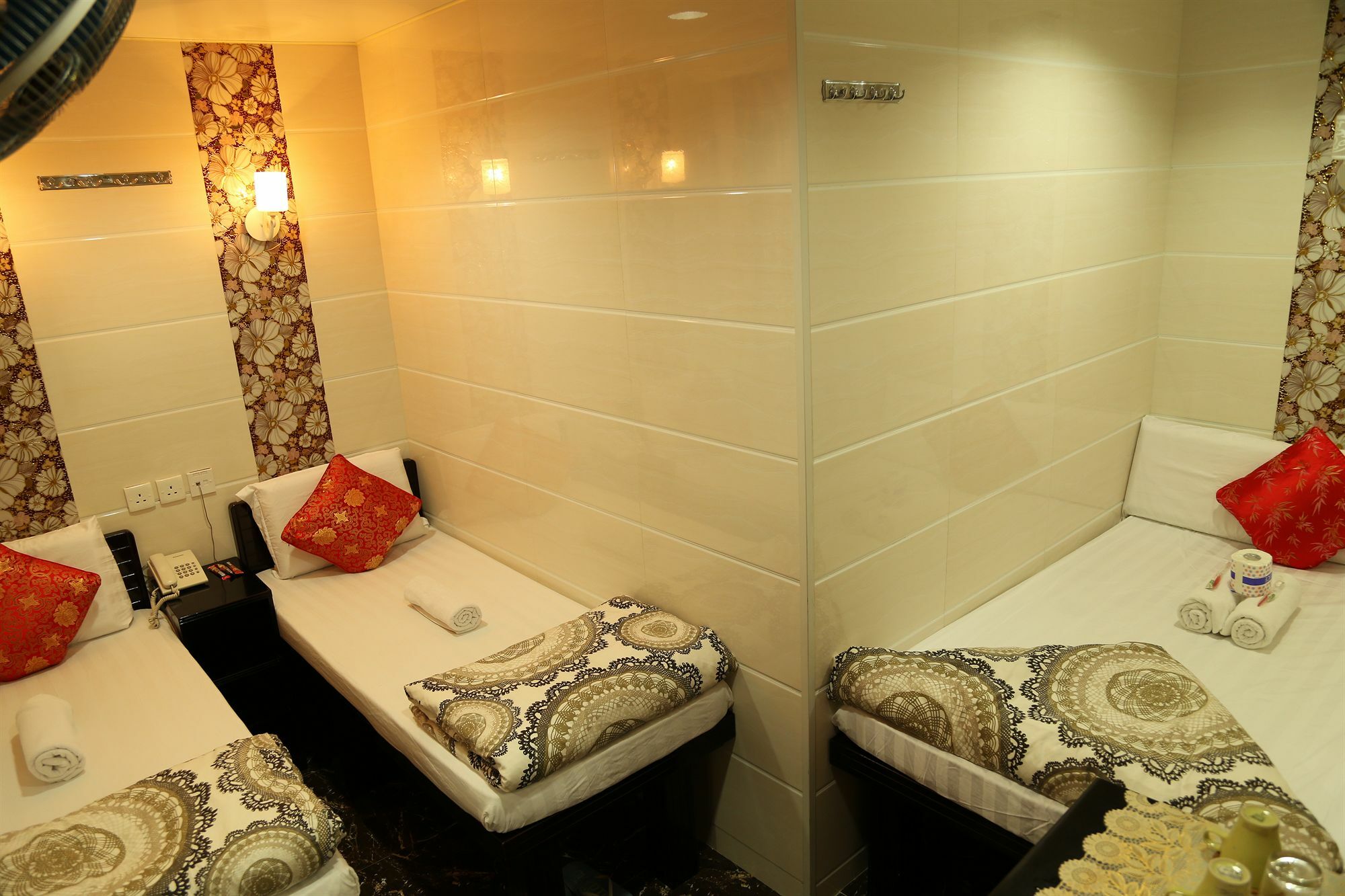 New Tokyo Hostel Χονγκ Κονγκ Εξωτερικό φωτογραφία